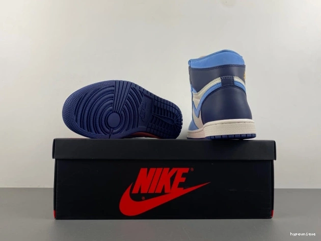 HYPE in Jordan First Flight OG WMNS FD2596-400 High Air 1 0805
